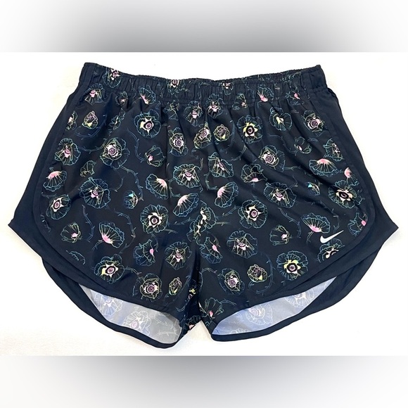 Nike Pants - Nike Women's Tempo Dri-Fit Black Floral Print Running Athletic Drawstring Shorts